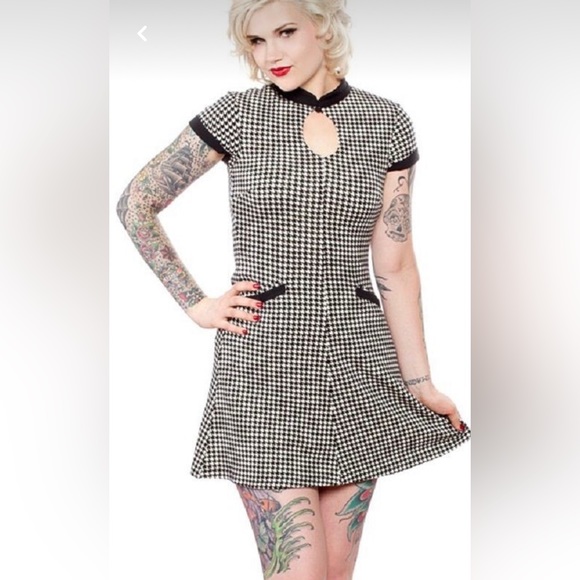 Sourpuss Dresses & Skirts - Sourpuss Black & White Houndstooth Retro Mod Dress
